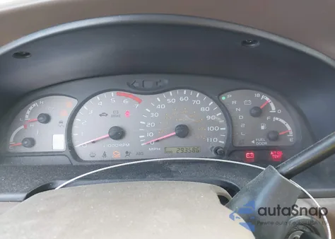 2001 Toyota Sequoia Sr5 V8 from USA, damaged, VIN 5TDBT44A11S011100